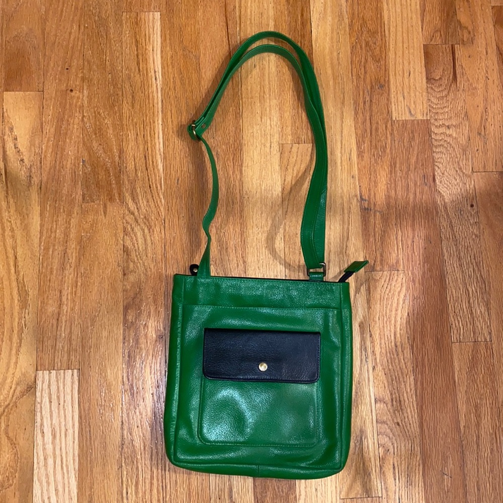 Green &‎ Navy Leather Crossbody